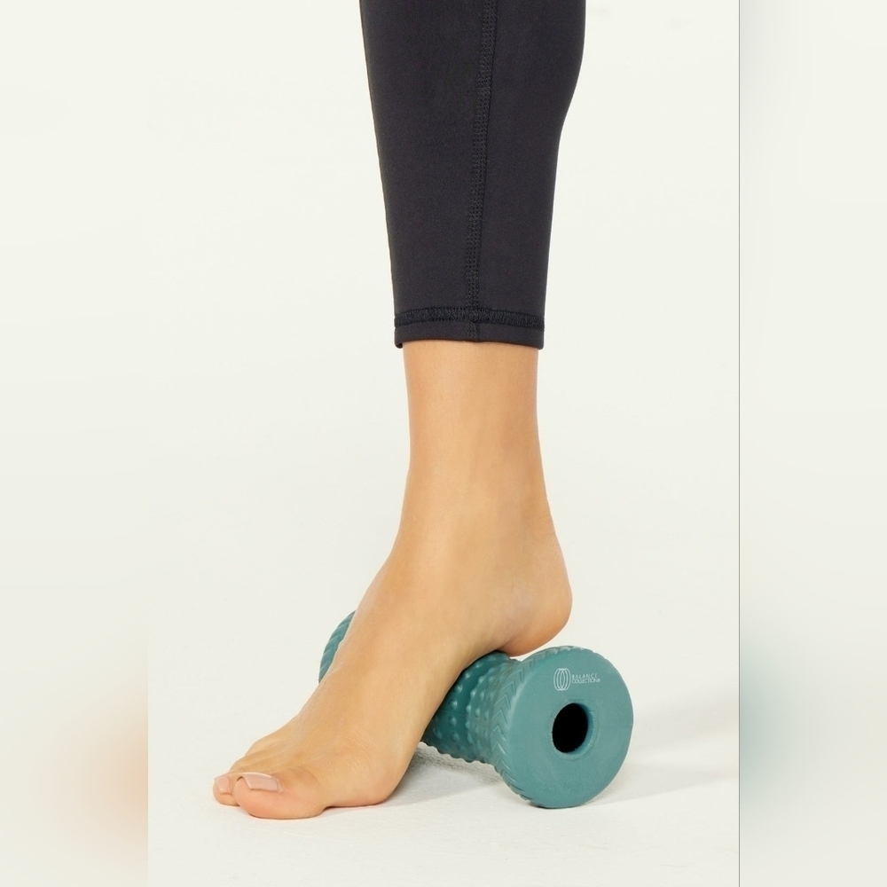 Balance Collection Teal Foot Roller Massager